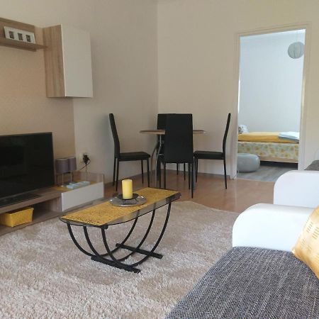 Simon Apartman Тисафюред Экстерьер фото