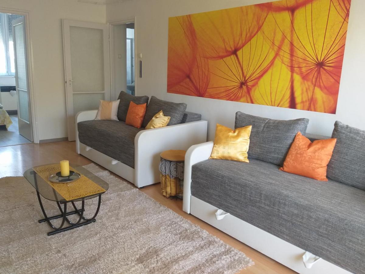 Simon Apartman Тисафюред Экстерьер фото